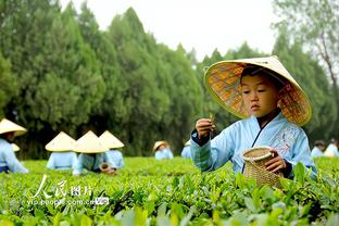 记者：穆帅带有赢家心态所以才批评球员，球队心态始终没有提高